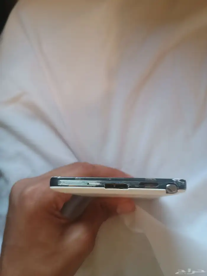 Samsung Galaxy Note 3 SMN9000 in almost clean condition 6
