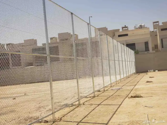 نعمل في توريد وتركيب جميع انواع الشبوك 2