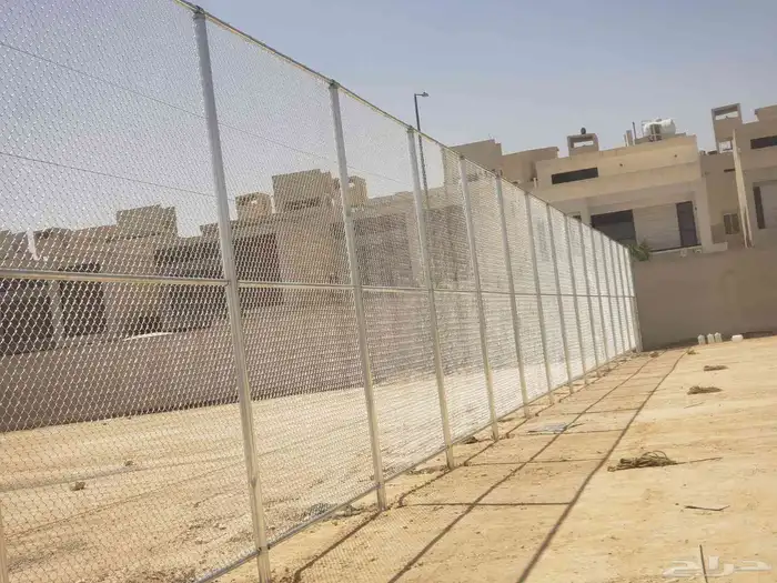 نعمل في توريد وتركيب جميع انواع الشبوك 1