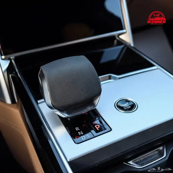 RANGE ROVER VOGUE 2025 6