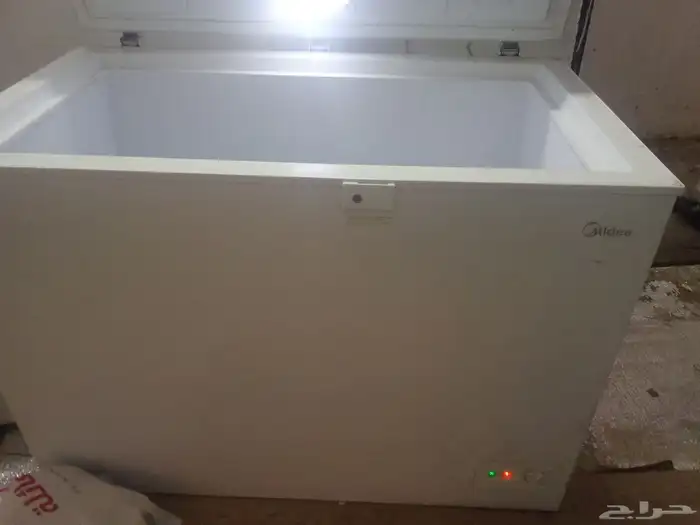 موجود ثلاجه فريزر وثلاجه وقافي وغسال شي مره نظيف بيع جمله 3