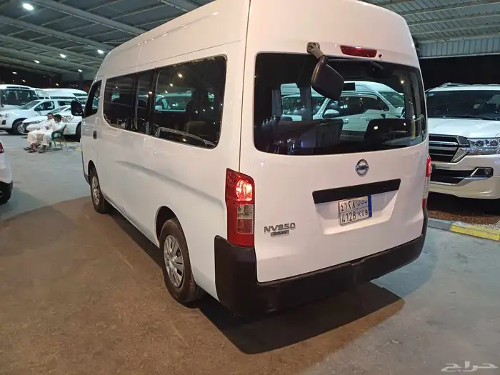 للبيع باص اورفان نيسان 2020 1
