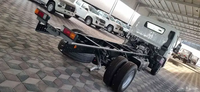 ميتسوبيشي دينا 2025 فوزو 5طن 3