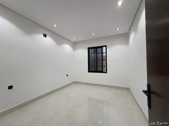 ادوار للبيع حي النهضة 22