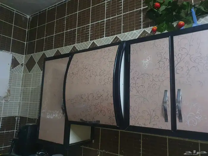 مطبخ شاريه ب 2500 حدي فيه 600 وكاله استخدام 3 سنوات 0