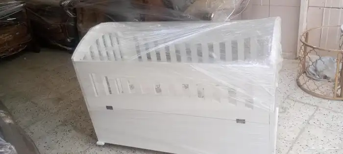 كنب اكلاسيكي مع سرير اطفال 1