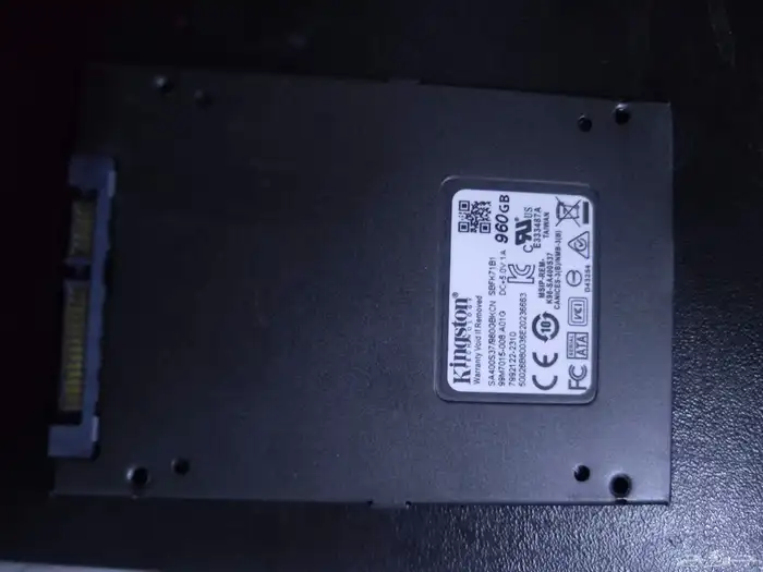 فحمات خلفية تويوتا   هارديسك   1T ssd   500gb hdd 7
