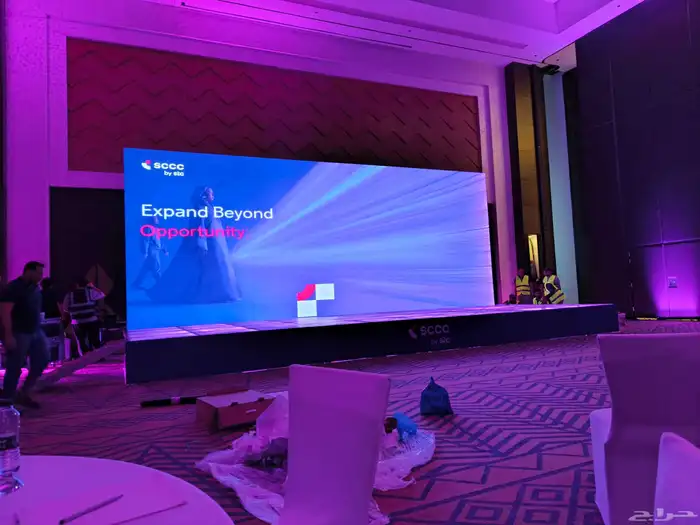 شاشات اضائات 6