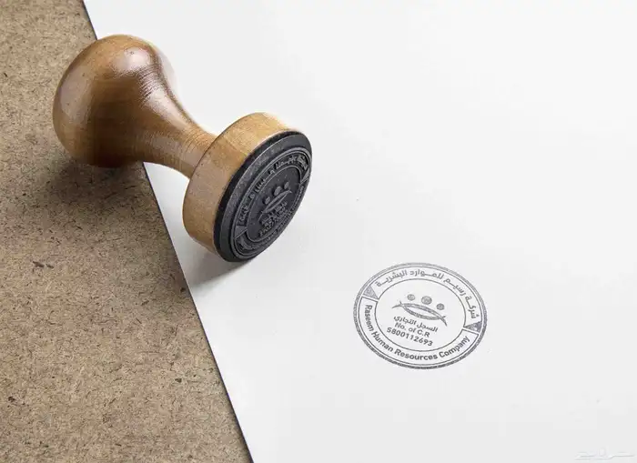 مصمم جرافيك محترف لتصاميم المؤسسات والمتاجر والمطاعم 18