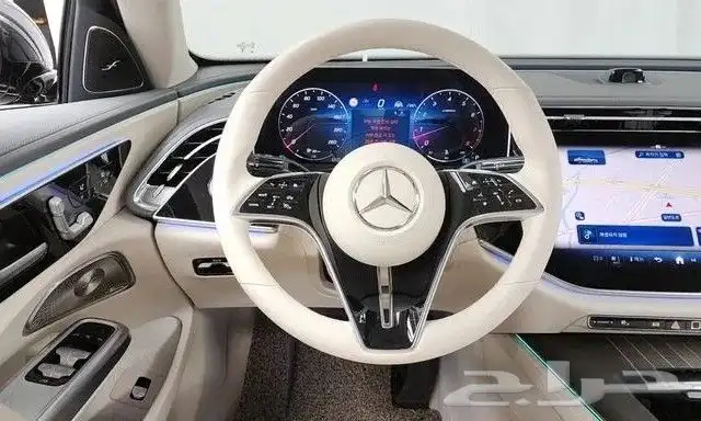 مرسيدس-بنز E300 2025 بثلاث شاشات استيراد من كوريا - العصيمي 9