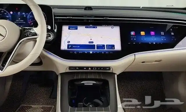 مرسيدس-بنز E300 2025 بثلاث شاشات استيراد من كوريا - العصيمي 10