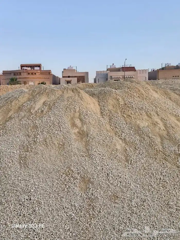 رمل احمر رمل بناء رمل لياسه بحص زيرو دفان 2