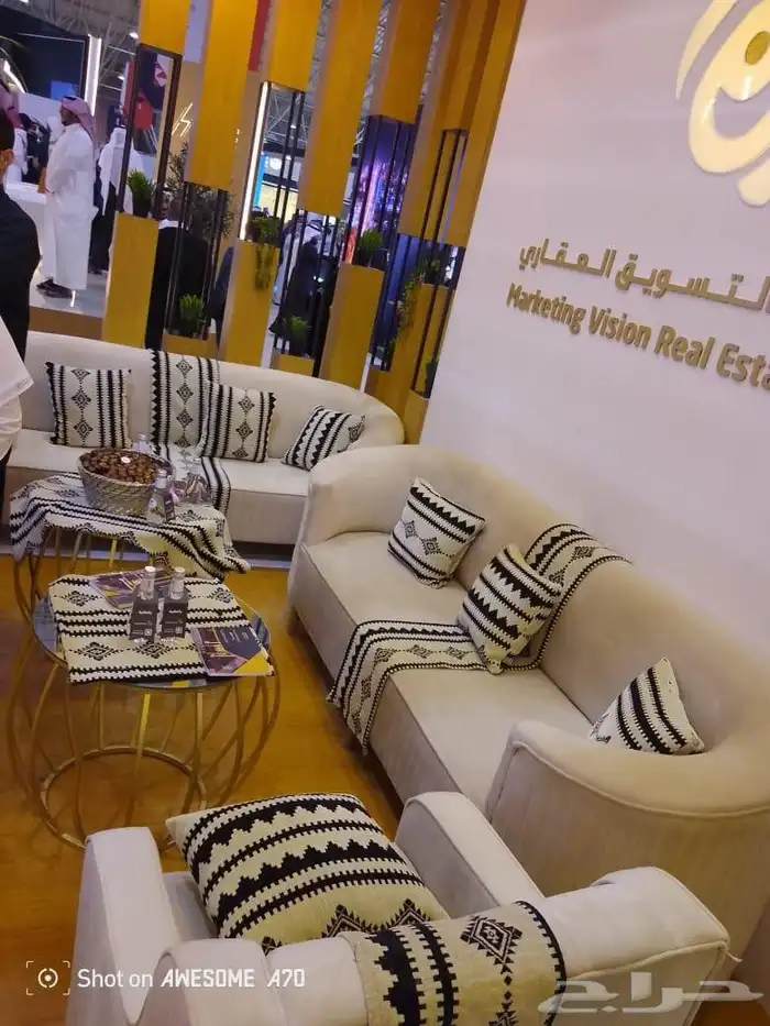 تاجير كنب تاجير كراسي وطاولات تاجير جلسات شعبيه 0