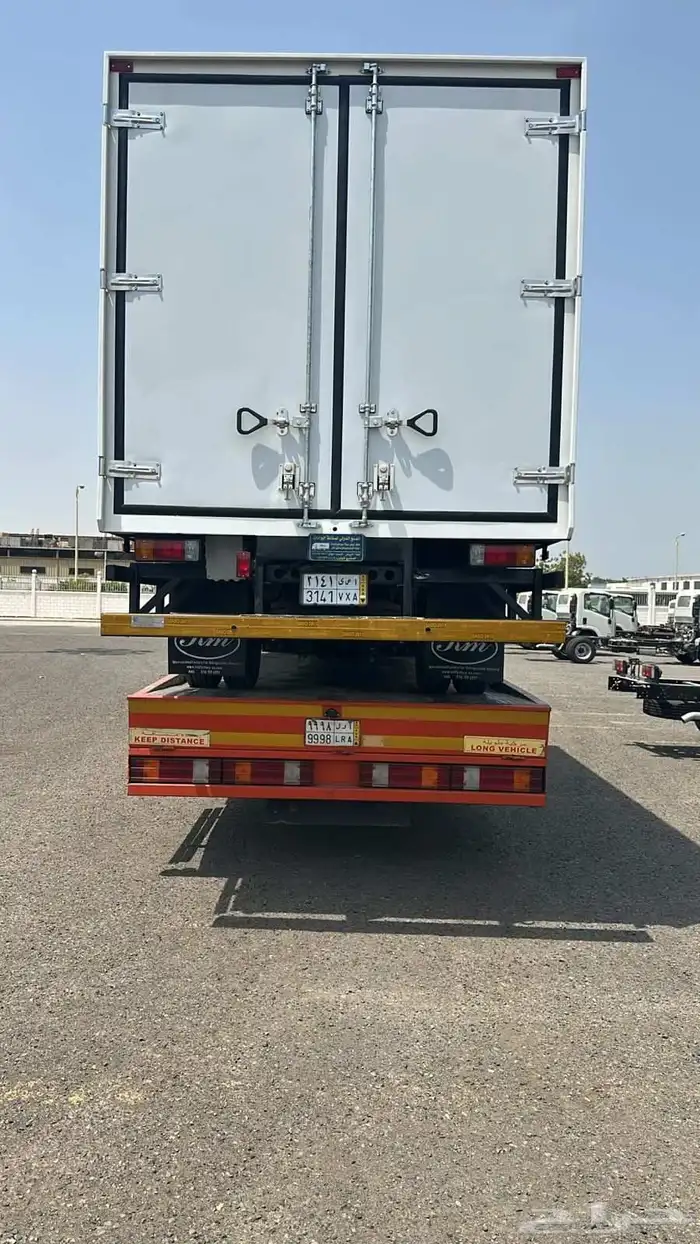 سطحه فى الرياض راجع جدة مكه 3