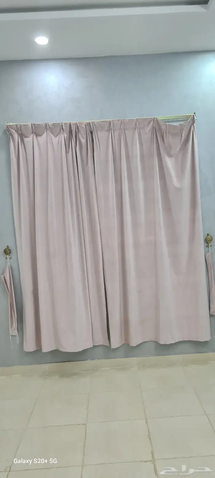كنب كامل مع طاولة 4