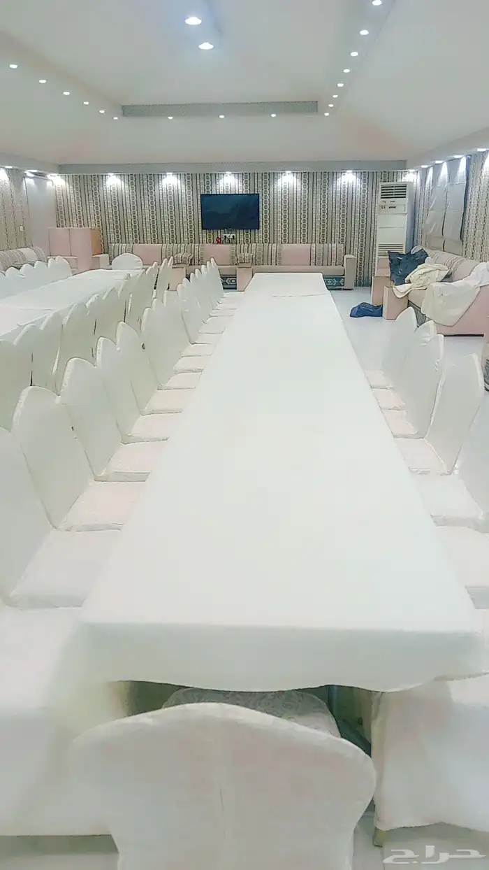 تاجير كراسي شفاف وطاولات قزاز طاولات بوفي طاولات طعام طاولات 0