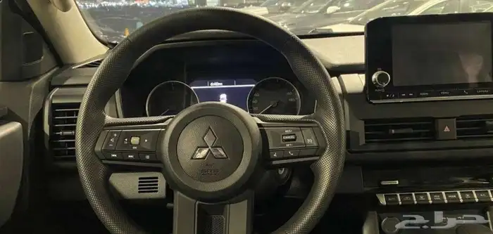 ميتسوبيشي L200 فل كامل موديل 2024 4