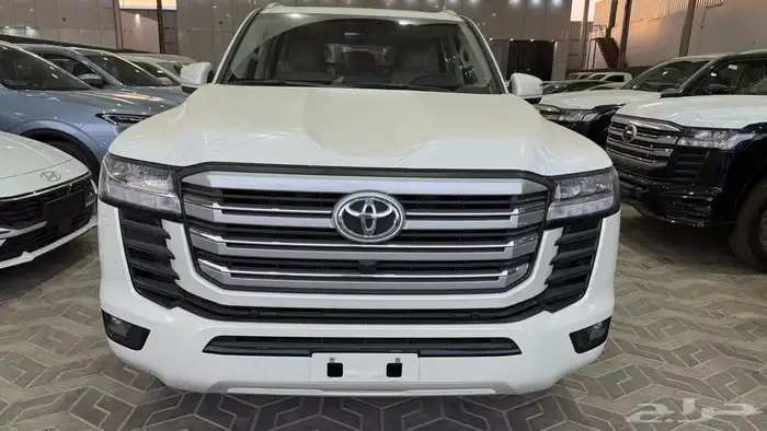 لاندكروزر جي اكس ار L4 بريمي 2025 0