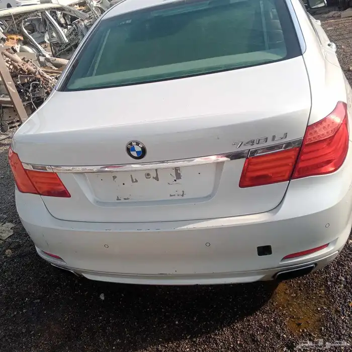 بي ام 2010 تشليح قطع غيار الحجم 740 7