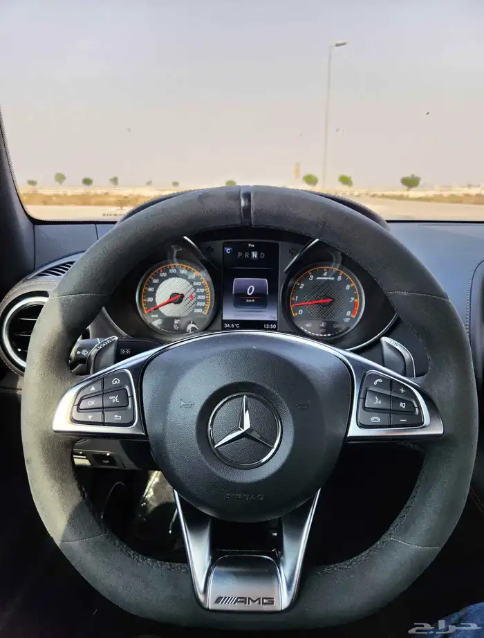 مرسيدس AMG GTS مخزن 34