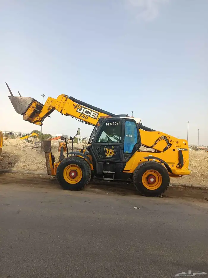 رافعات شوكية للإيجار الشهري واليومي ورافعات بوم تلسكوب للإيج 0