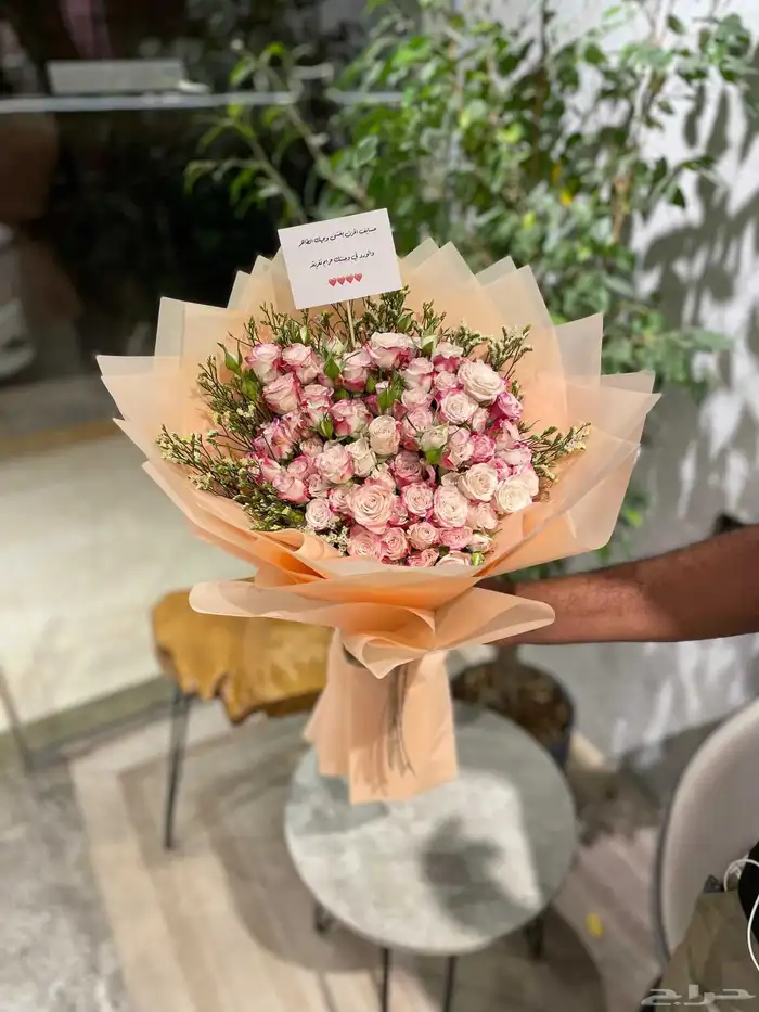 مندوب توصيل هدايا الرياض 1