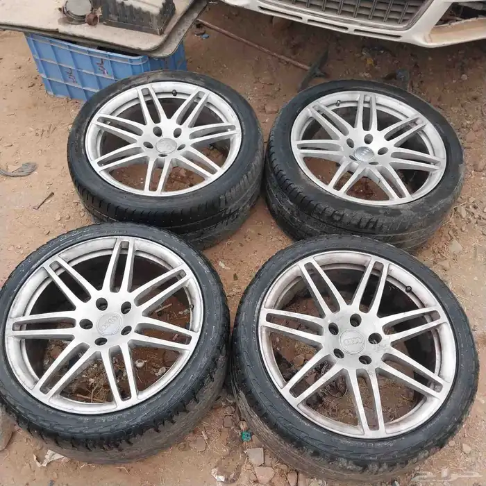 جنود اودي كيو 7 مقاس 21 2