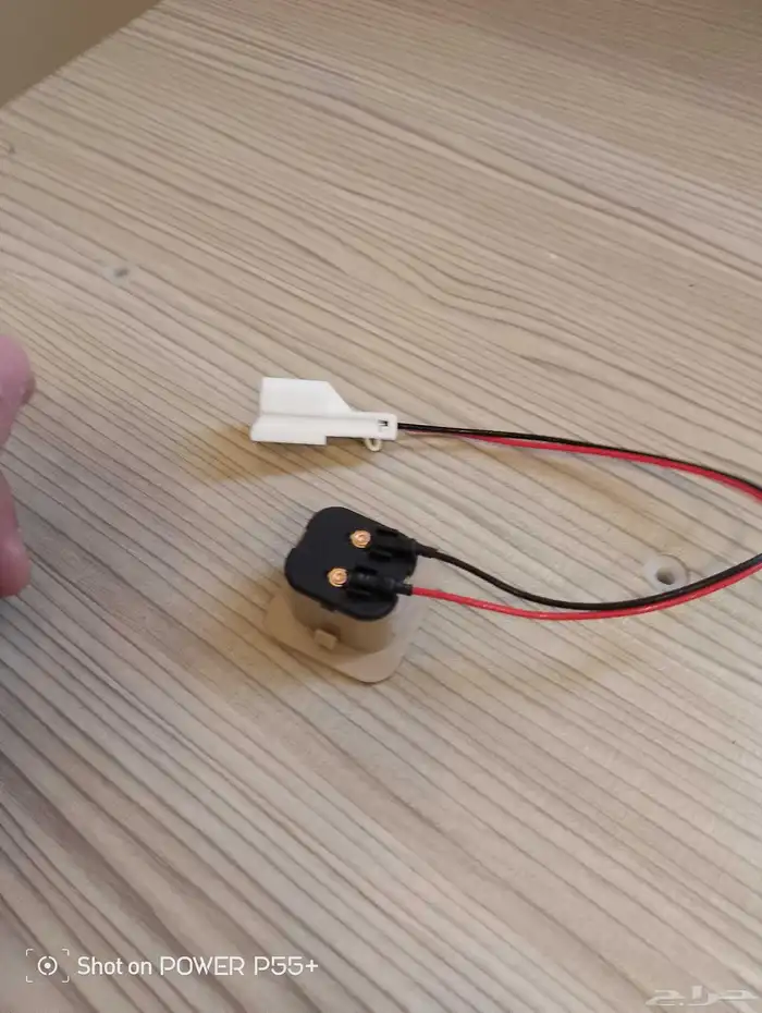 زر فتح شنطه النترا 2007-2011 3