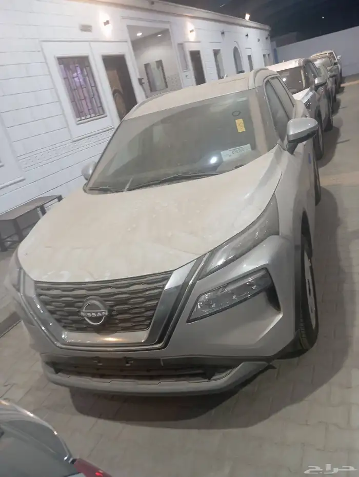 نيسان اكس تريل 5 و 7 مقاعد بدون دبل 7