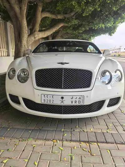 بنتلي GT محزنة م 2010 ممشى 61000 كيلو فقط index