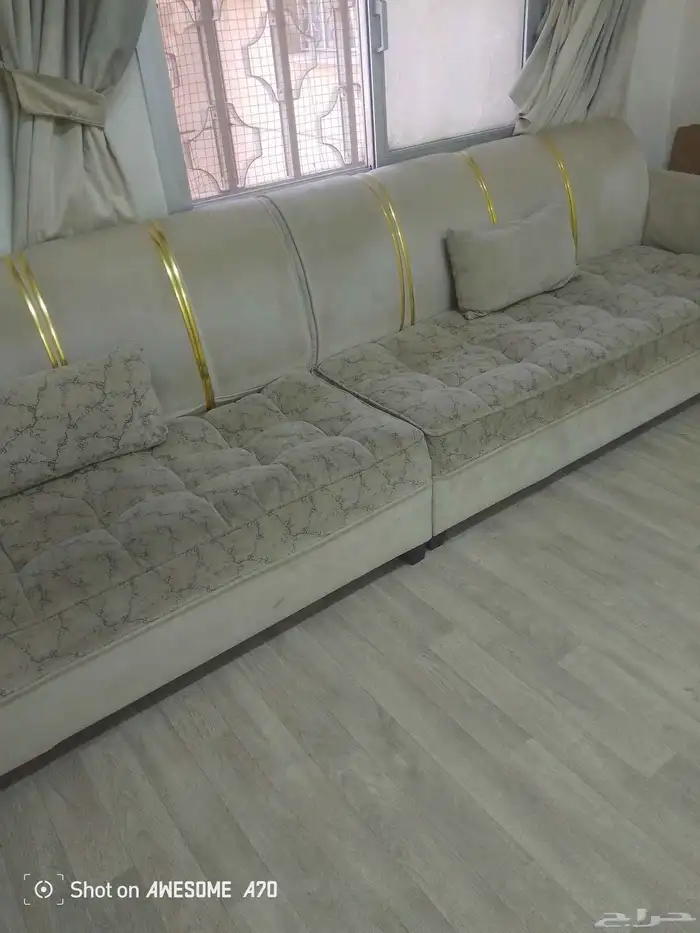 كنب مستعمل للبيع مع استارة 2