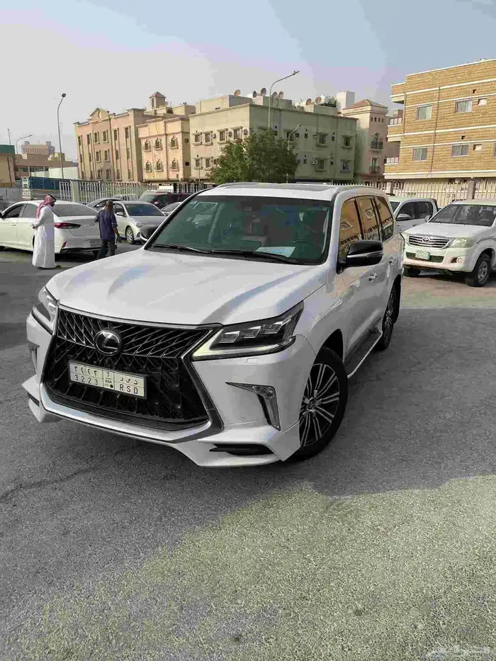 لكزس 570 LX موديل 2018 0