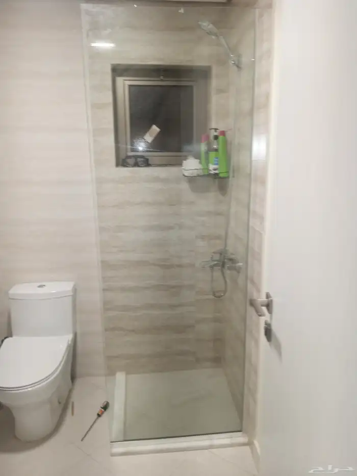 زجاج شورات وجهات دربزين اسكالايت متحرك 1