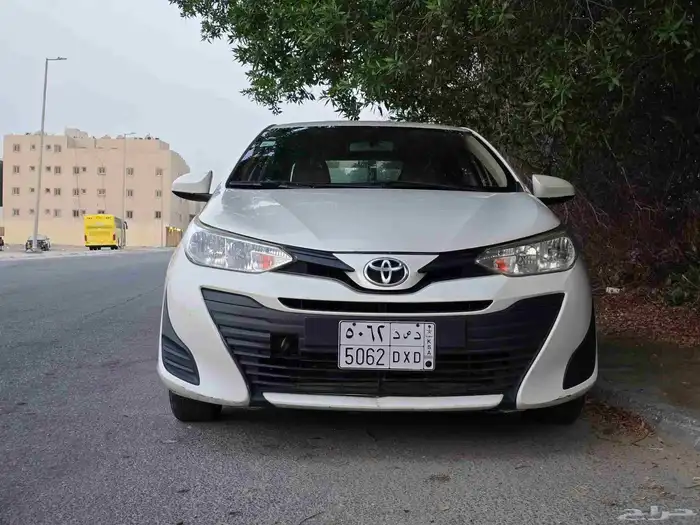 تويوتا يارس 2018 3