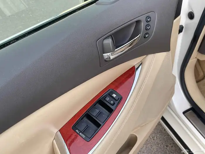 لكزس 2010 ES350 فل سعودي 12