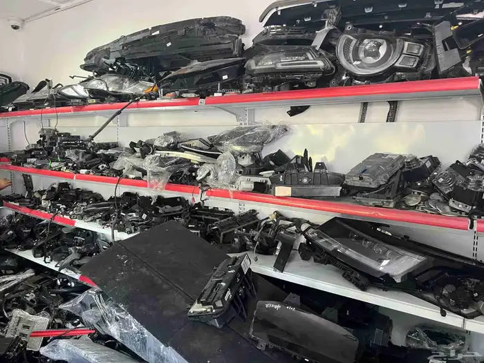 قطع تشليح رنج روفر الامارات وديفندر 4