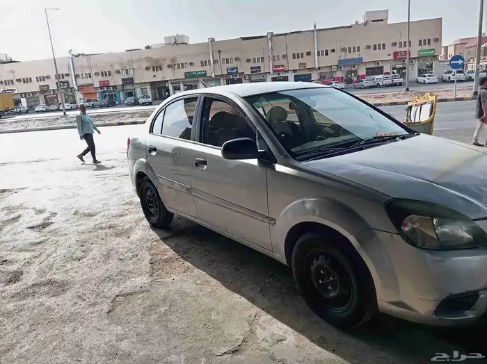 كيا ريو 2011 6