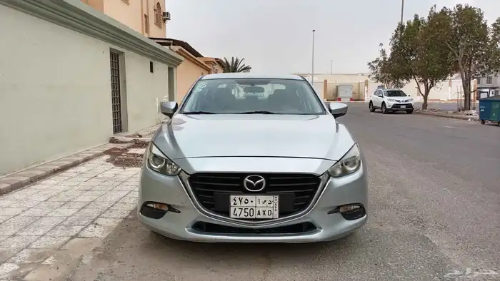 مازدا 3 موديل 2018 نظيف 11