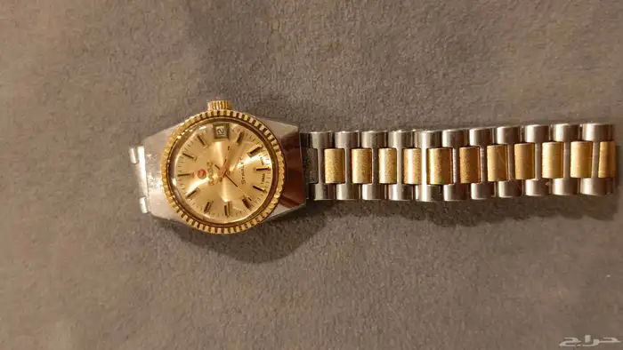 للبيع ساعة رادو نسائية 0