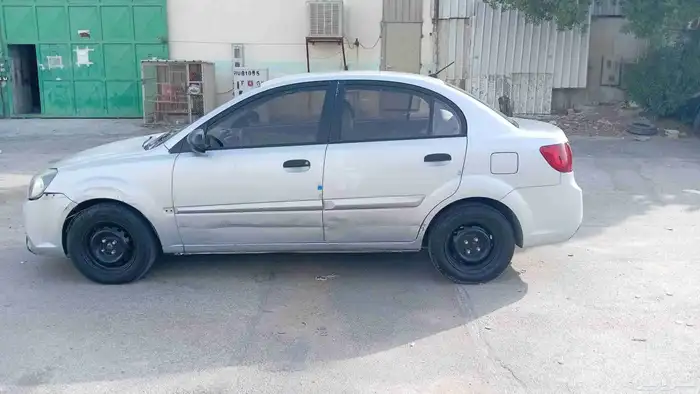 كيا ريو 2011 2
