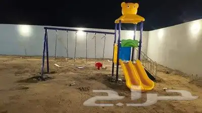 زحاليق ومراجيح خارجية للحدائق ومدارس تتحمل حرارة الشمس 12