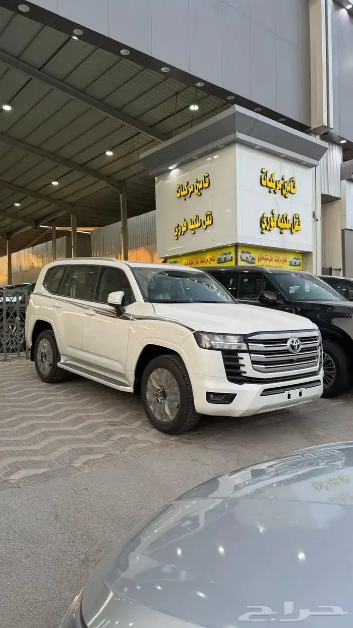 لاندكروزر جي اكس ار L4 بريمي 2025 2