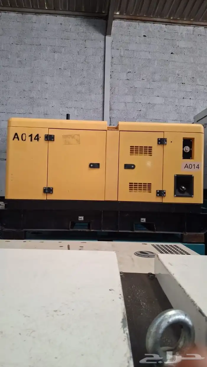 بيع  وايجار مولدات كهربائية حديثة  وتورلايت 2