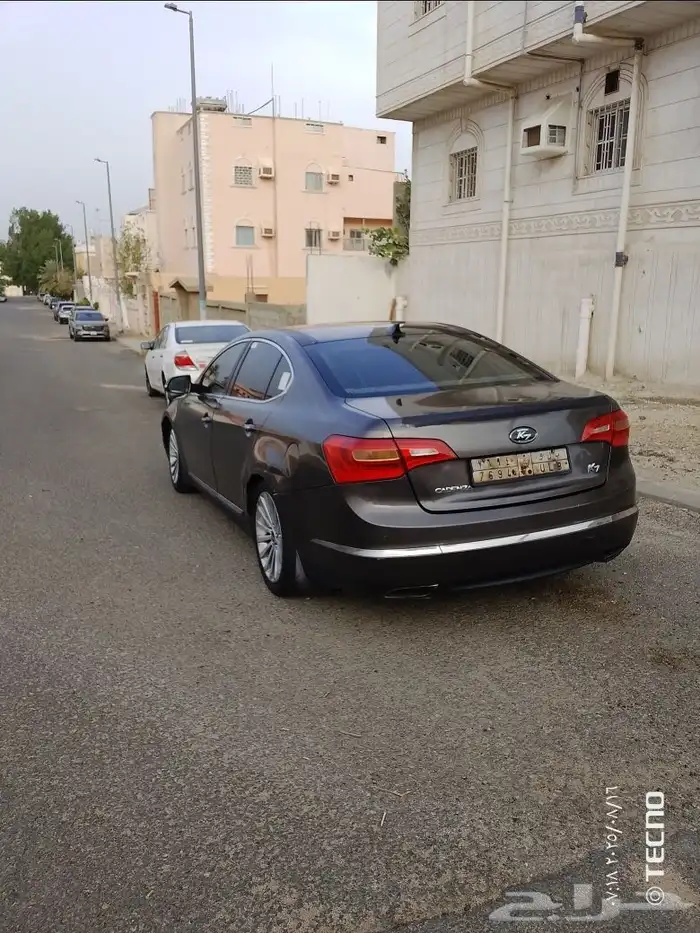 كيا كادينزا 2012 فئة فل كامل مستعملة للبيع قير أوتوماتيك 8