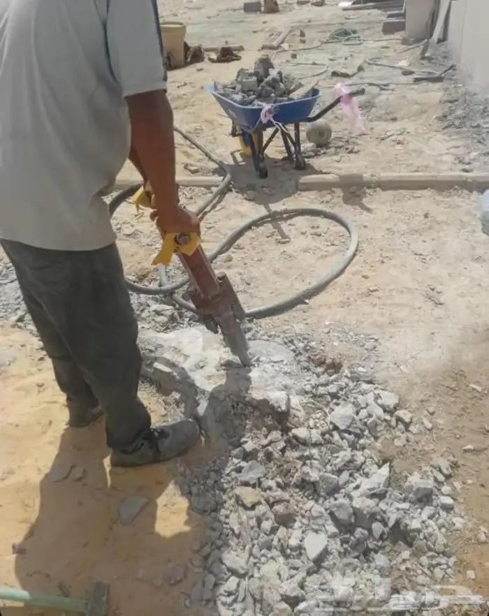 مقاول 8