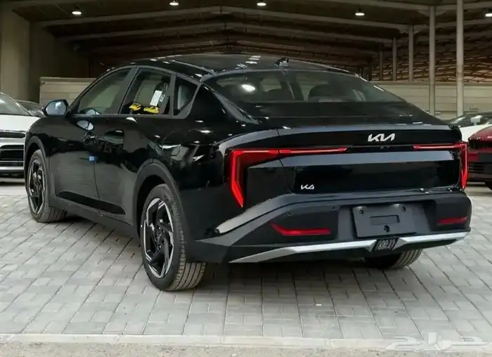 كيا كي4 2025 و 2026 . اقساط 4