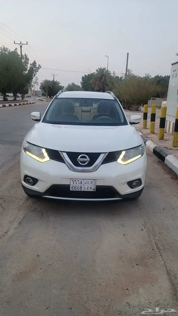 جيب نيسان اكس تريل موديل 2016 0