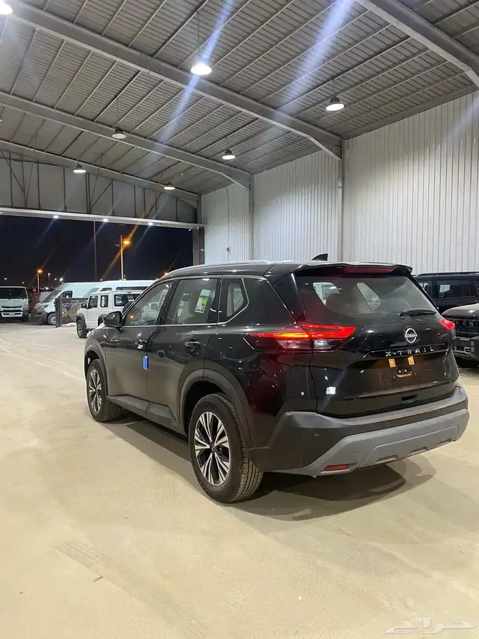 اكس تريل SVبلس نص فل اصفار جديد 2025 4