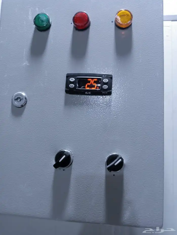 مصنع العربي لادوات المطاعم وجميع التجهيزات وتفصيل حسب الطلب 0