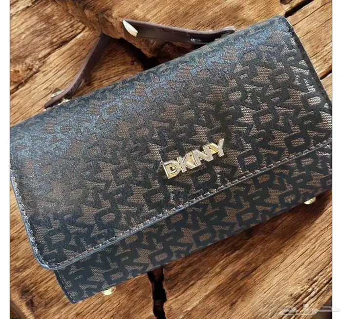 شنط ماركات متنوعه 0